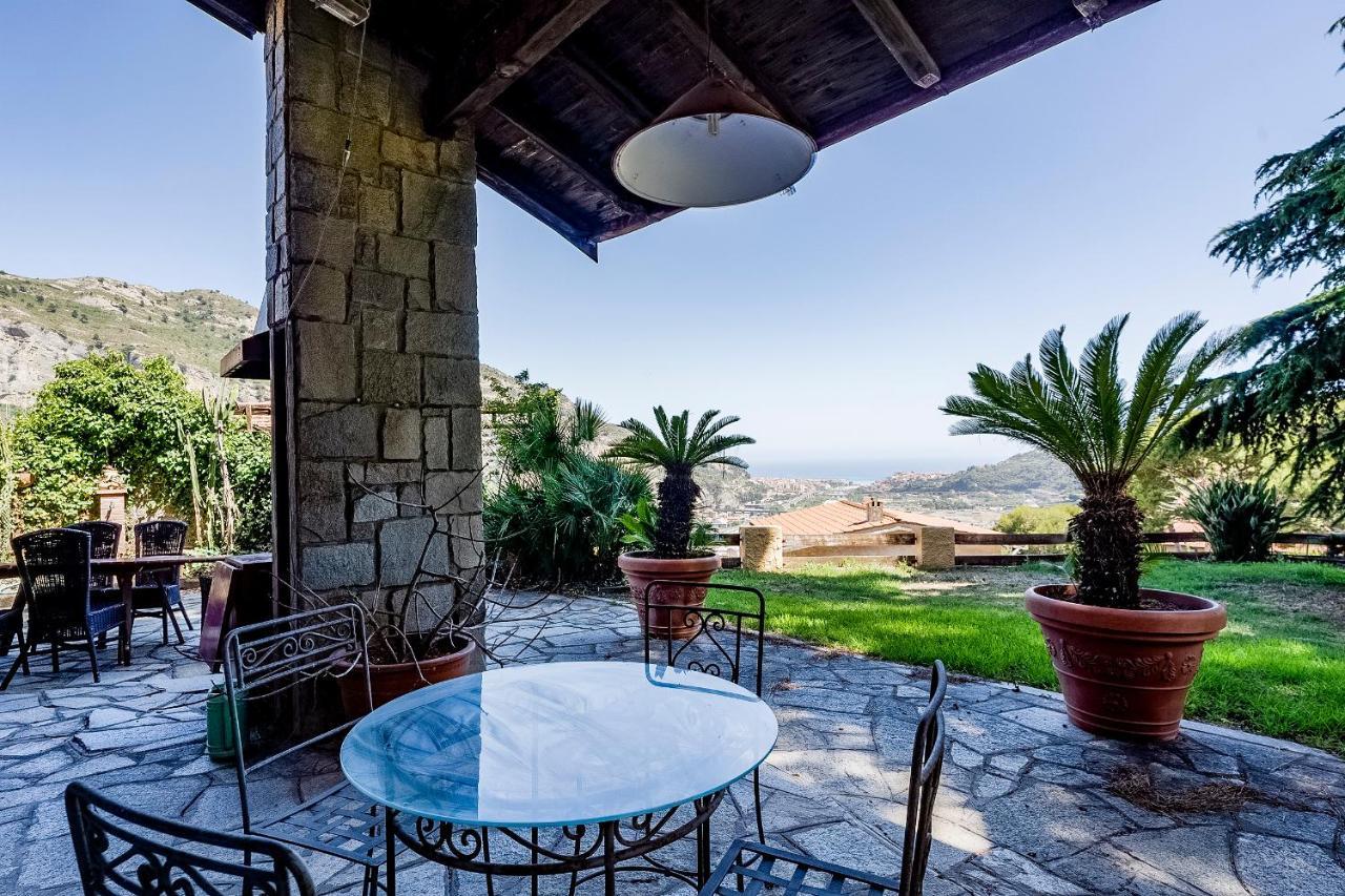 Tamagna - Swimming Pool, Barbeque, Garden * Bevera (Liguria)